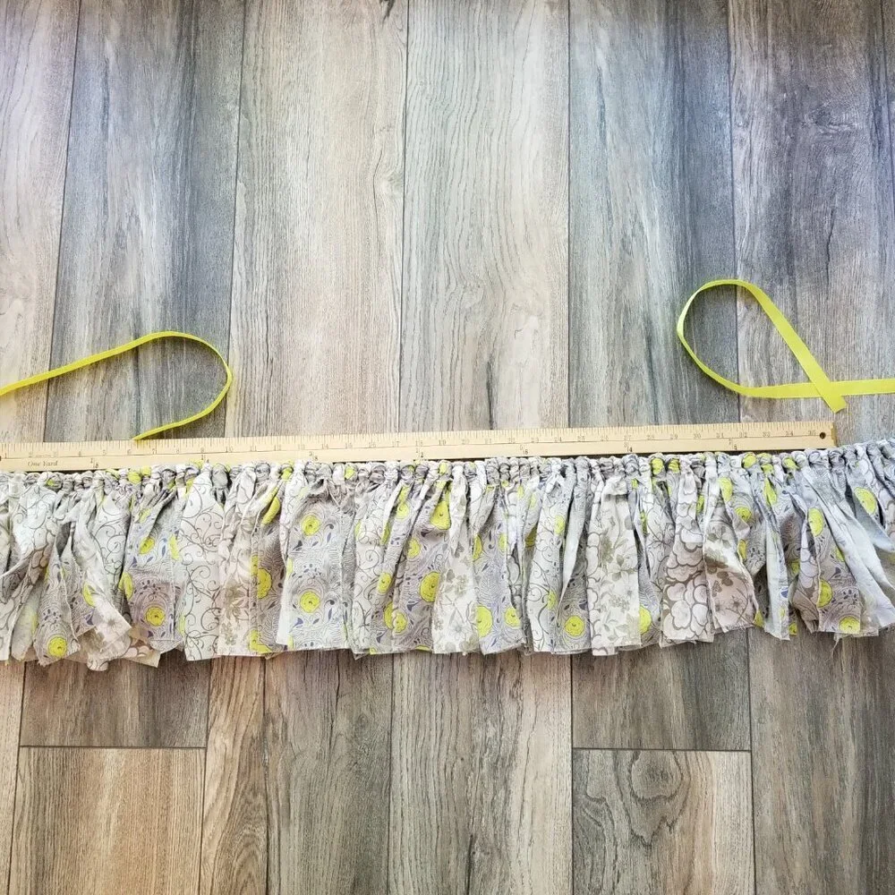 Fabric Banner Wall Hanging | Cubicle Decor, Fabric Garland | Grey Floral | 7'
